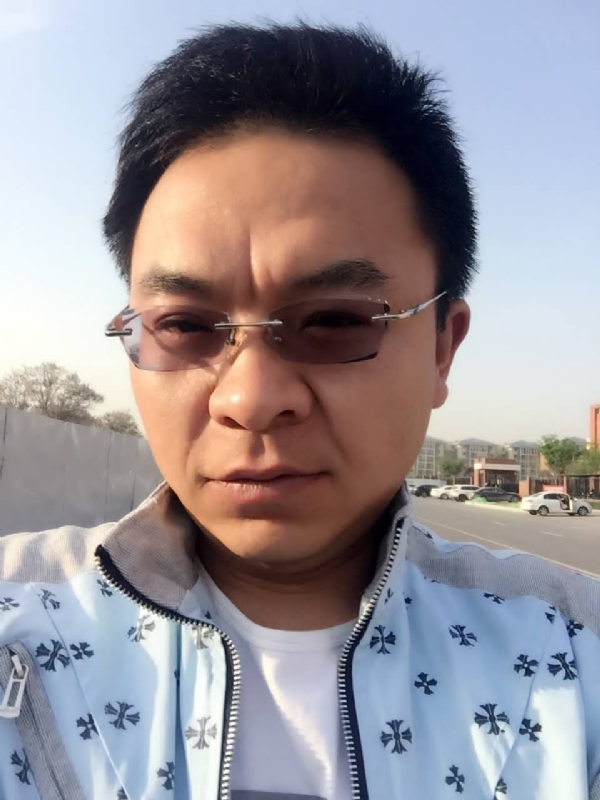 执着的等待的第一张照片--诏安相亲网