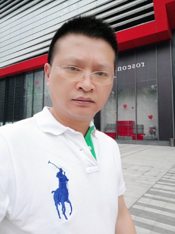 硬汉的第一张照片--诏安相亲网