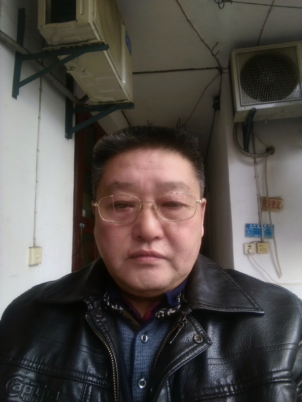 金泰的第一张照片--诏安相亲网