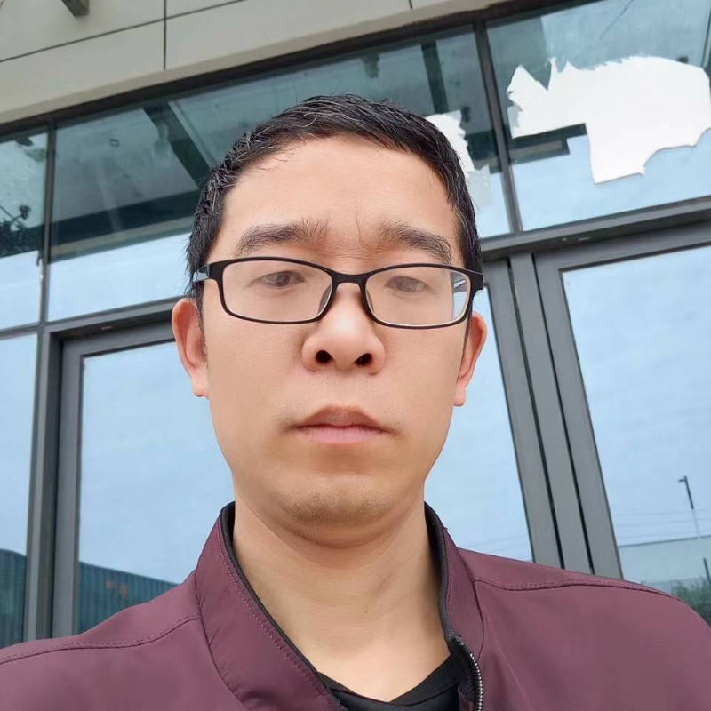 眼镜的第一张照片--诏安相亲网