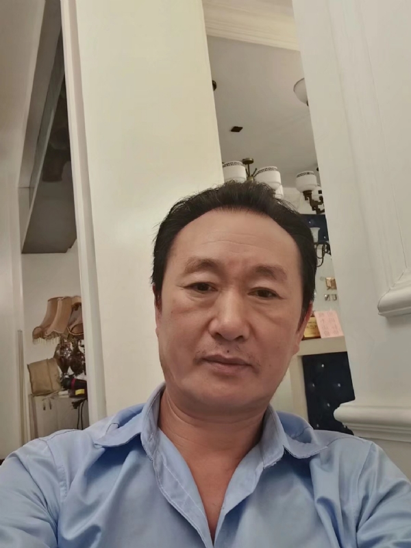 青松的第一张照片--诏安相亲网