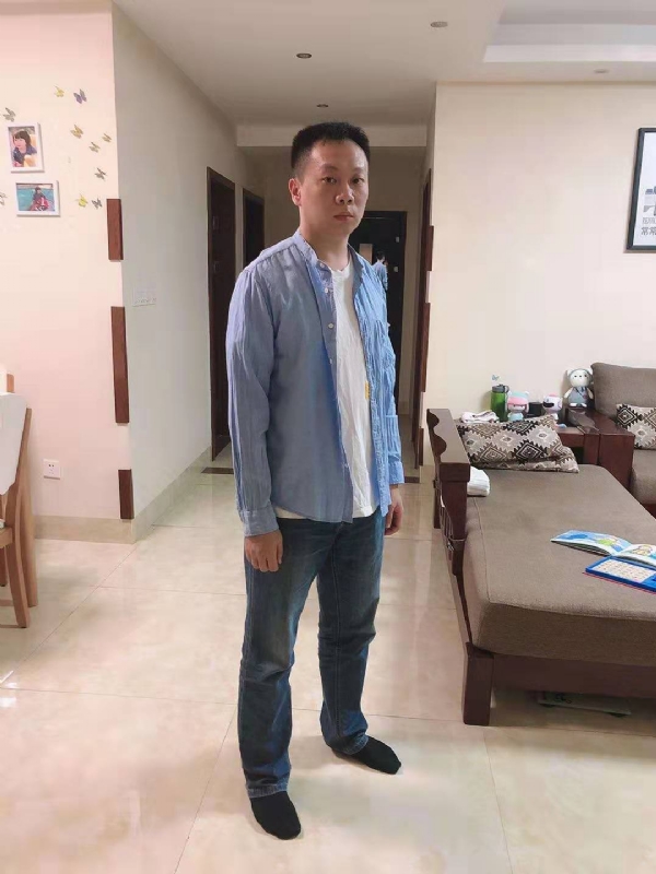 以勒的第一张照片--诏安相亲网