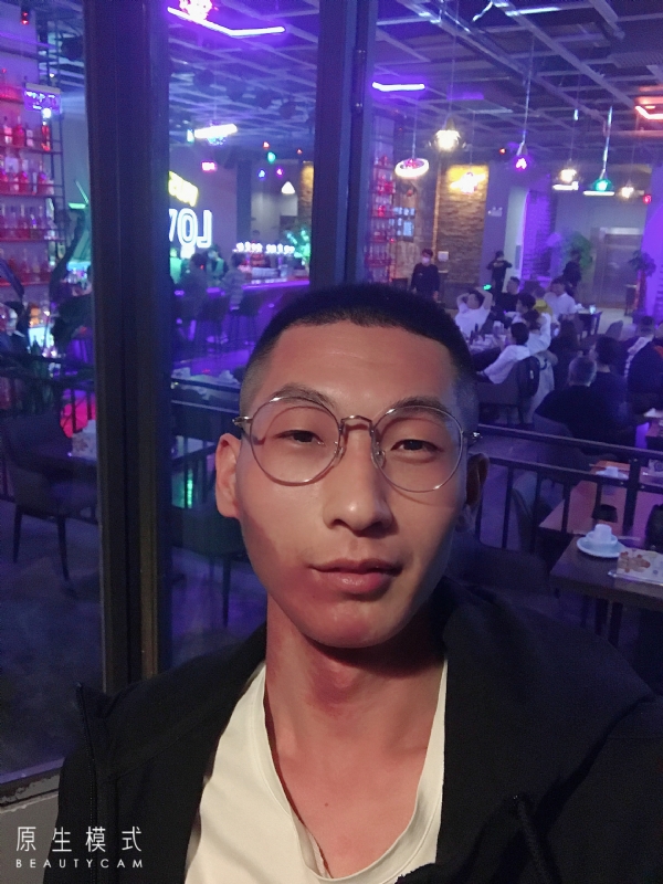 东北小伙的第一张照片--诏安相亲网