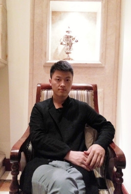制片人杨亚林的第一张照片--诏安相亲网
