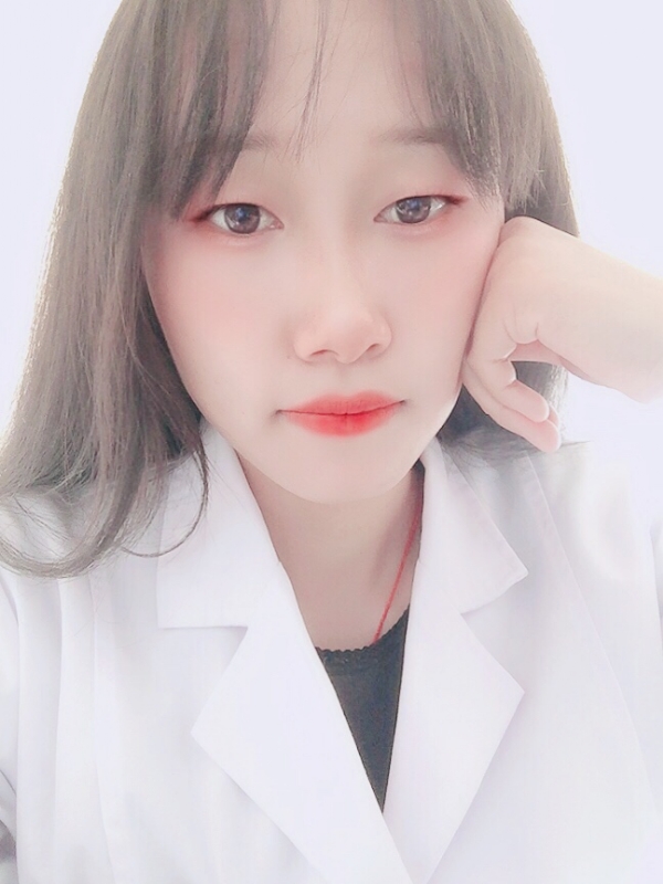 白婚纱的第一张照片--诏安相亲网
