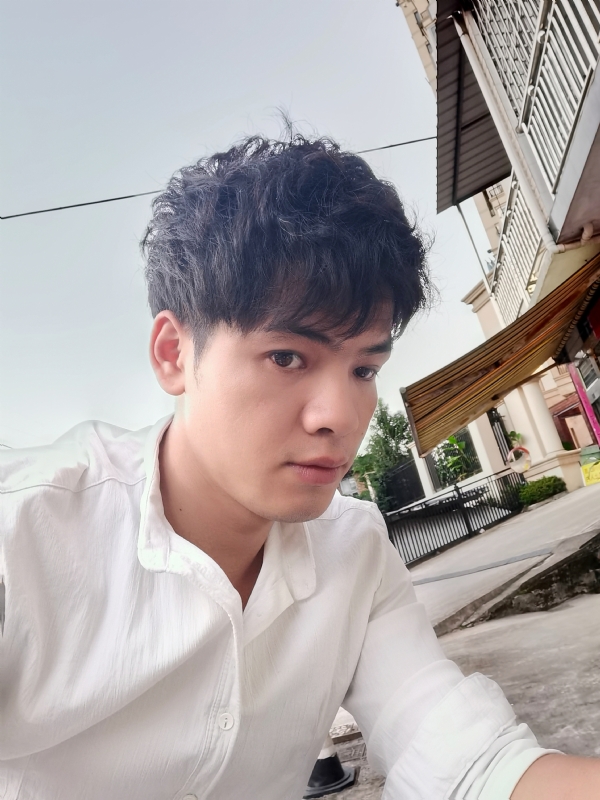 幕后老板的第二张照片--诏安相亲网