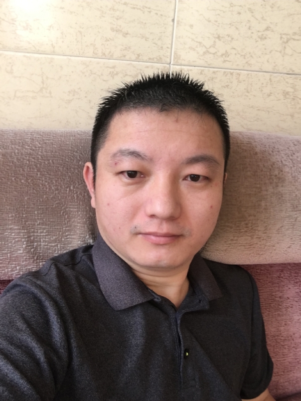 曲怀觞的第一张照片--诏安相亲网
