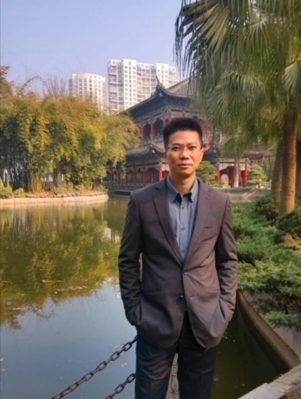 chen的第二张照片--诏安相亲网