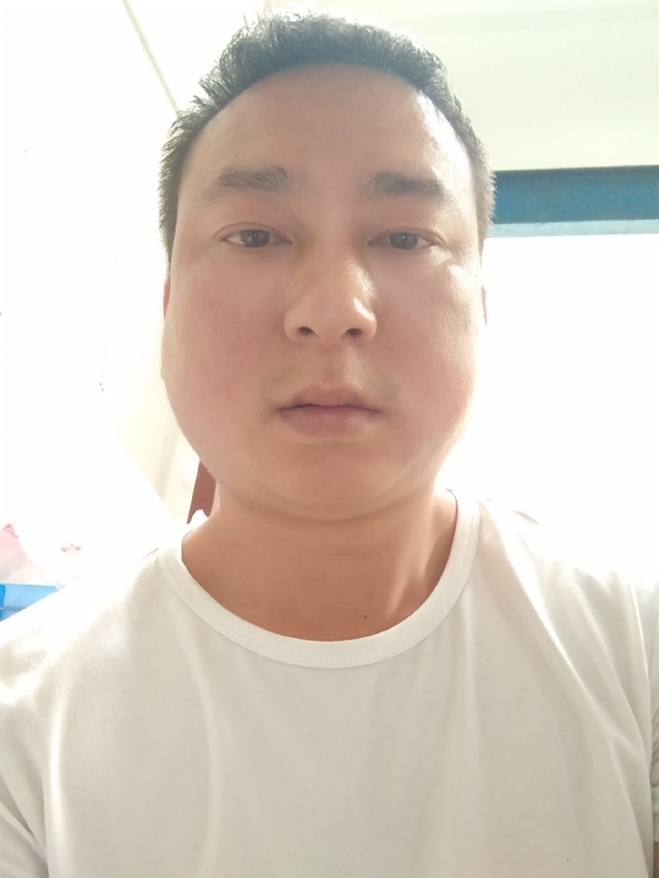 大叔的第一张照片--诏安相亲网