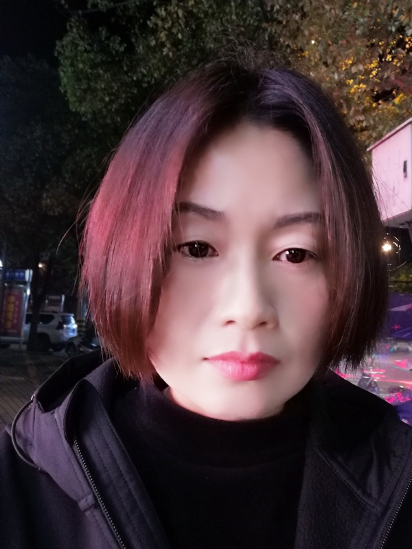风中百合的第一张照片--诏安相亲网