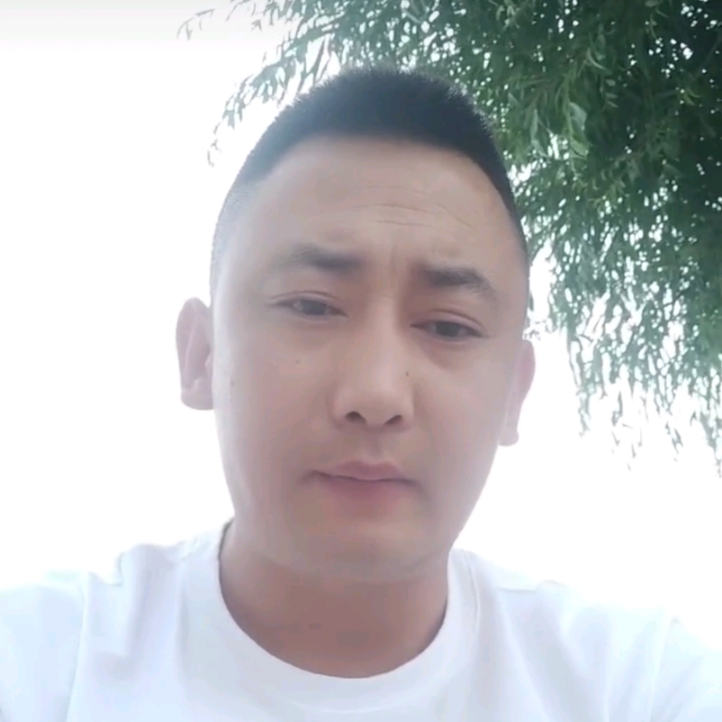 潇洒的第一张照片--诏安相亲网