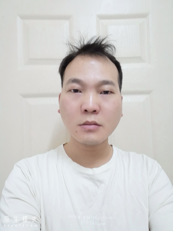 默默的第二张照片--诏安相亲网