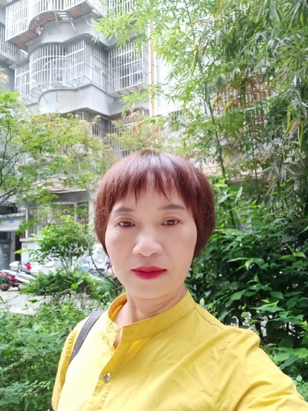小瓶子的第二张照片--诏安相亲网