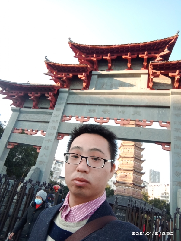 碧血丹心的第一张照片--诏安相亲网