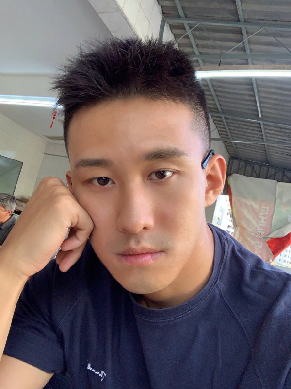 相见恨晚的第二张照片--诏安相亲网