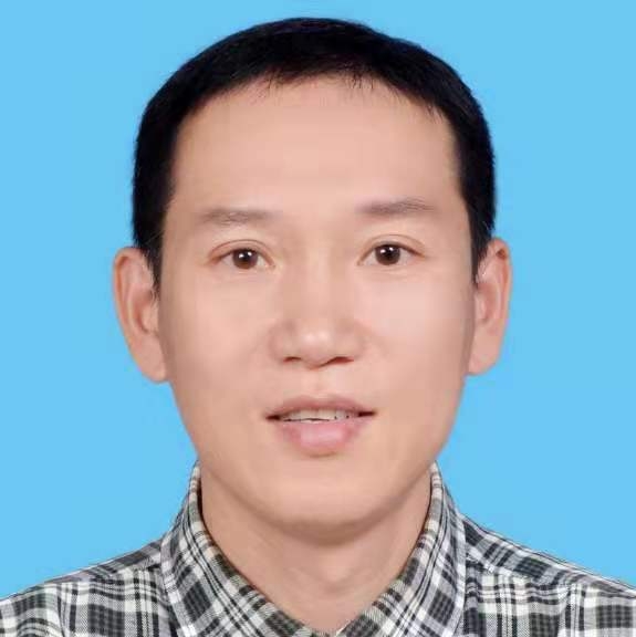 阳光的第一张照片--诏安相亲网