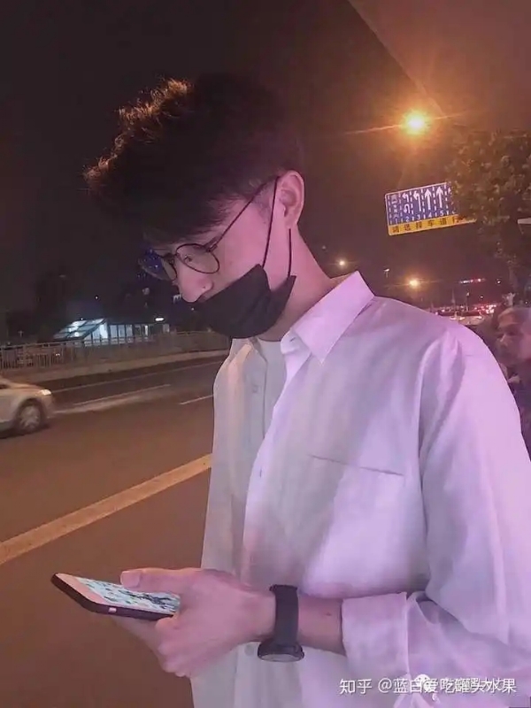 情圣的第一张照片--诏安相亲网