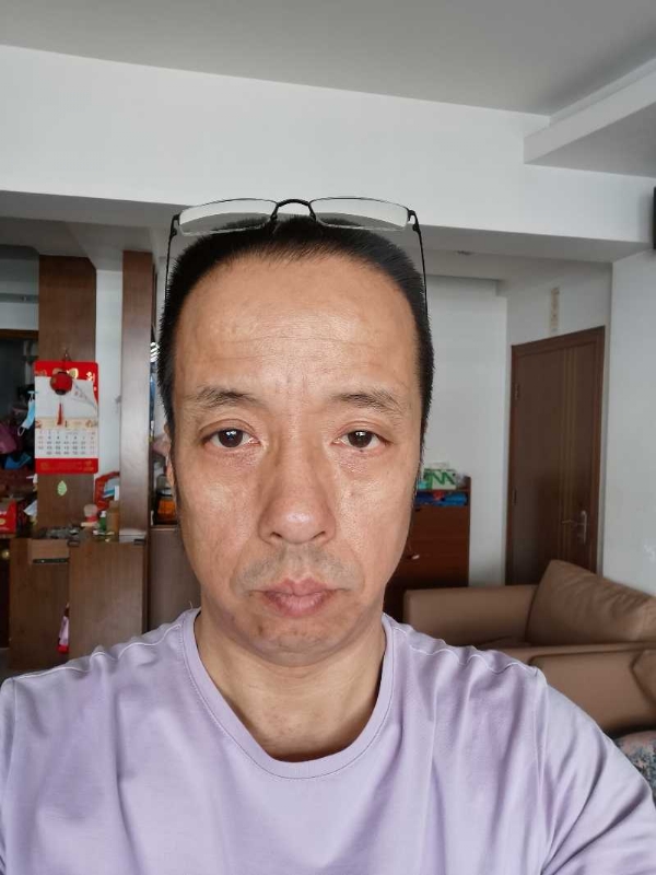萨博的第一张照片--诏安相亲网
