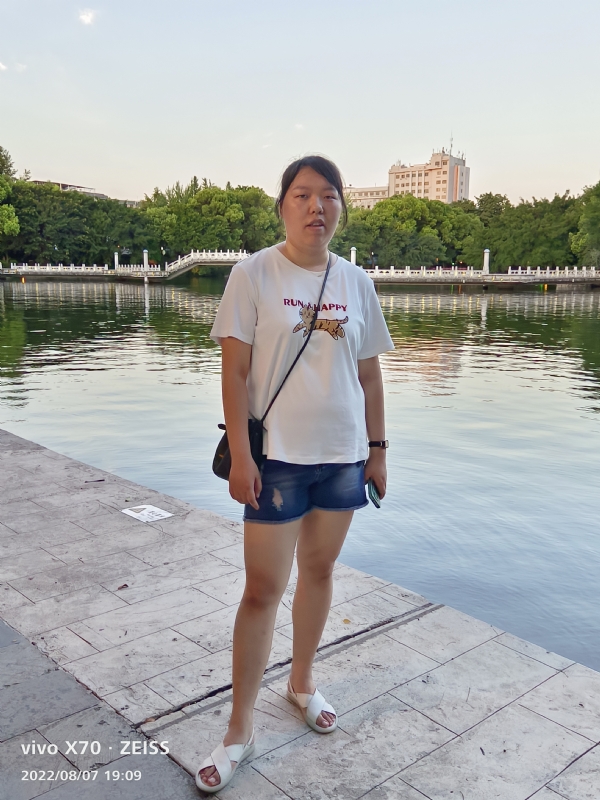幸福触手可及的第一张照片--诏安相亲网