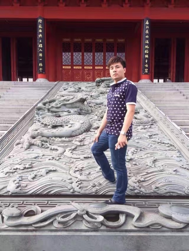 御龙氏的第一张照片--诏安相亲网