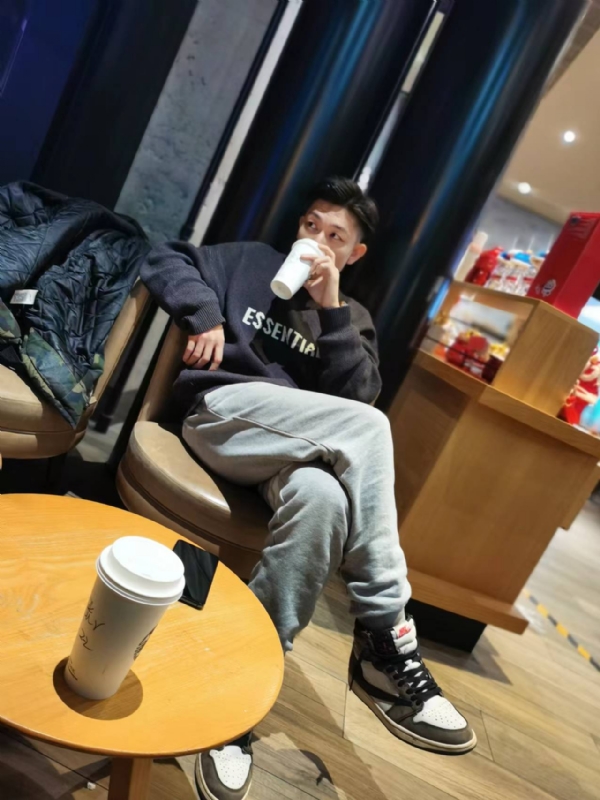 LAZY的第一张照片--诏安相亲网