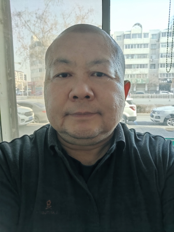 穆萨的第一张照片--诏安相亲网