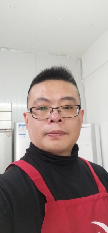 努力奋斗的第一张照片--诏安相亲网