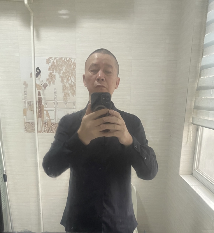 荣哥的第一张照片--诏安相亲网