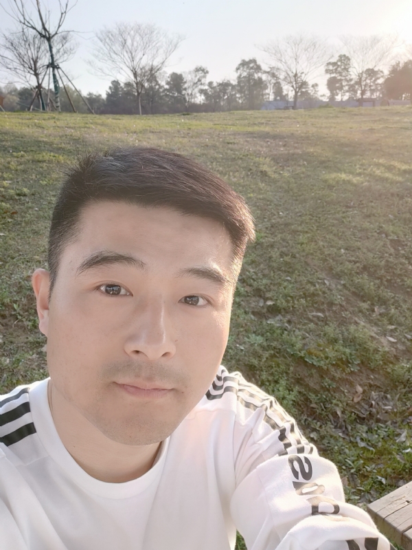 一凡的第一张照片--诏安相亲网