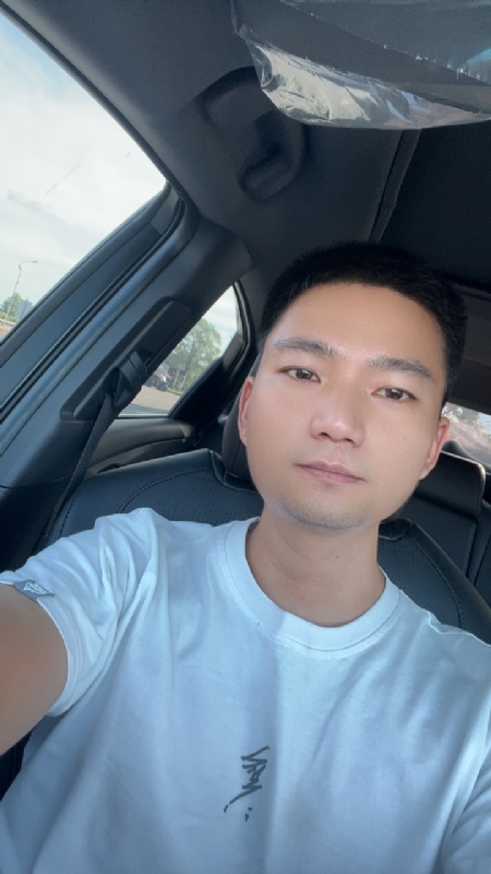 小江的第三张照片--诏安相亲网