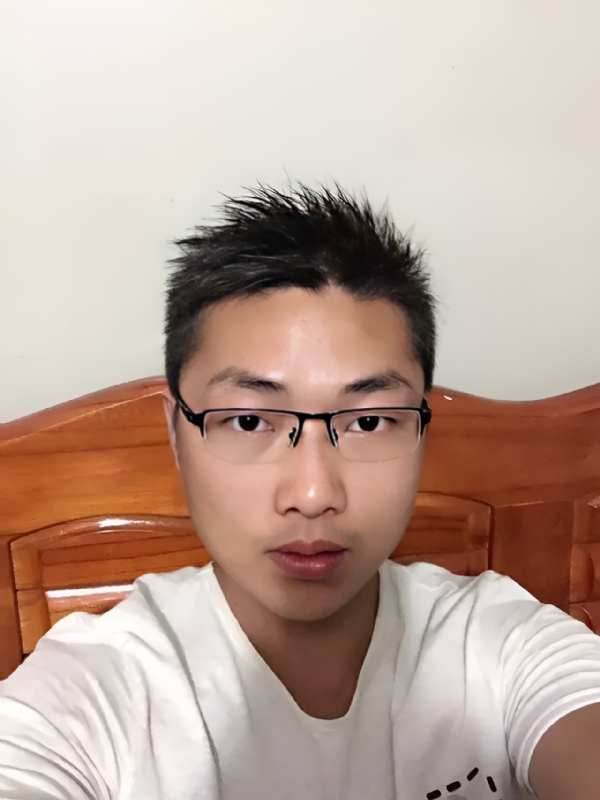 炽热的岩浆的第一张照片--诏安相亲网