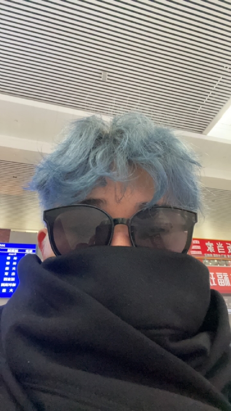 平行线的第一张照片--诏安相亲网
