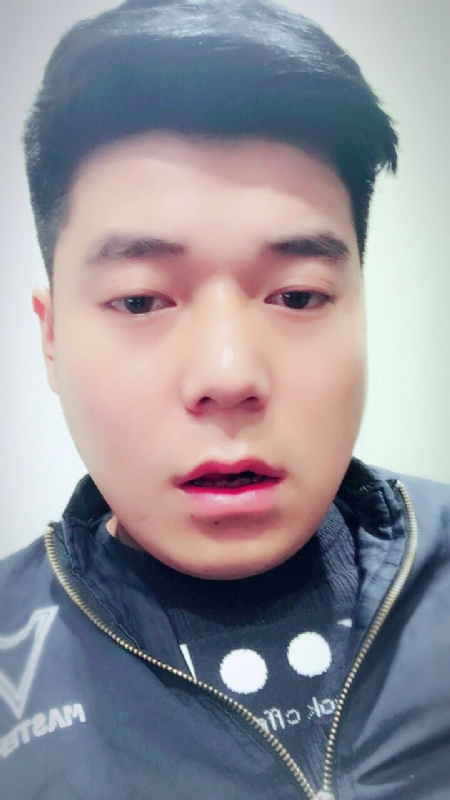 风向决定发型的第一张照片--诏安相亲网