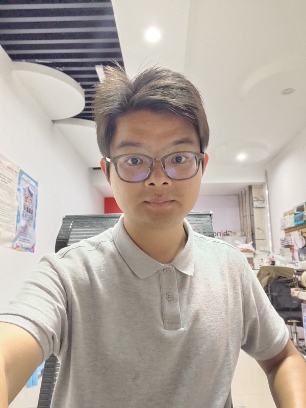 华兴通讯的第一张照片--诏安相亲网