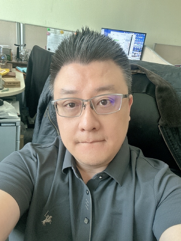 回归自我的第一张照片--诏安相亲网