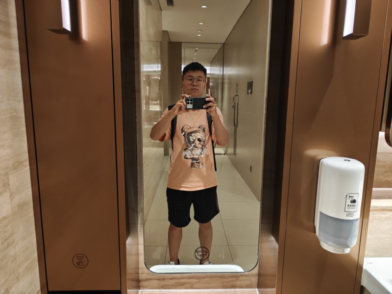 麒麟区幼儿园扛把子的第一张照片--诏安相亲网