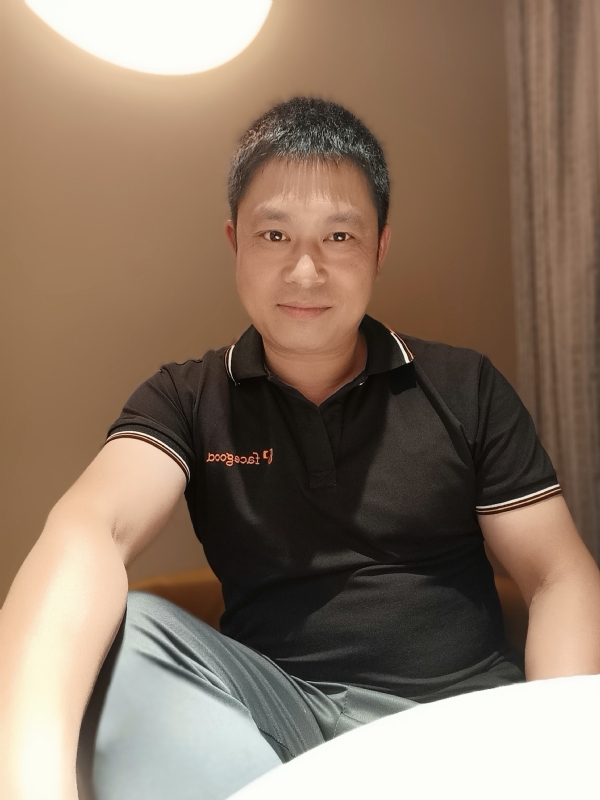 影子的第一张照片--诏安相亲网
